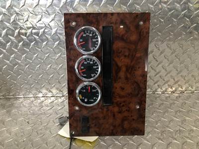 Used International 9400i Gauge Panel