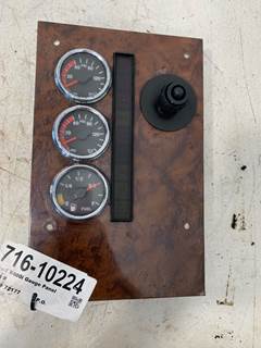 Used International 9400i Gauge Panel