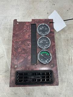 Used International 9400i Gauge Panel