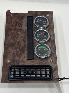 Used International 9400i RH Dash/Gauge Panel