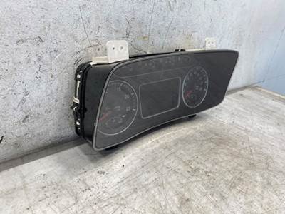 Used International LT Instrument Cluster