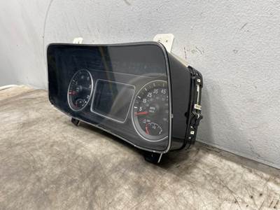 Used International LT625 Instrument Cluster