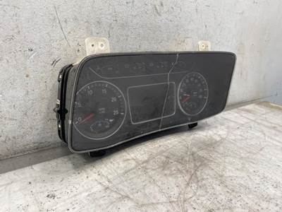 Used International LT625 Instrument Cluster