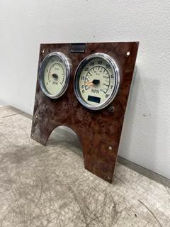 Used International Paystar Instrument Cluster