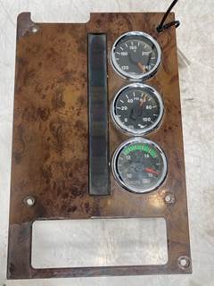 Used International 5600i Gauge Panel