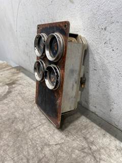 Used Kenworth T800 Gauge Panel