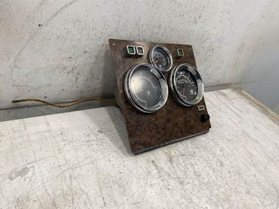 Used Kenworth T800 Instrument Cluster