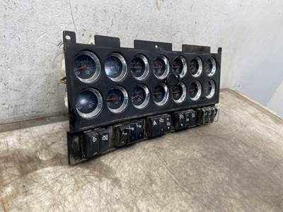 Used Kenworth T800 Gauge Panel
