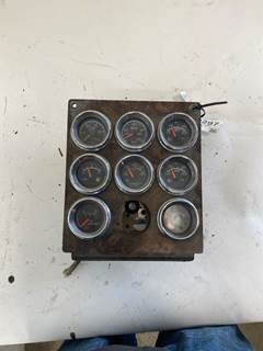 Used Kenworth W900 Gauge Panel
