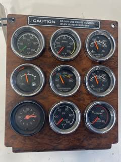Used Kenworth W900 Gauge Panel