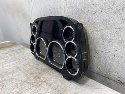 Used Peterbilt 567 Instrument Cluster