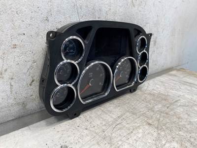 Used Peterbilt 579 Instrument Cluster