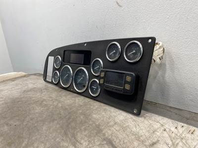 Used Peterbilt 587 Instrument Cluster