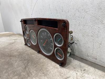 Used Sterling ST9500 Instrument Cluster