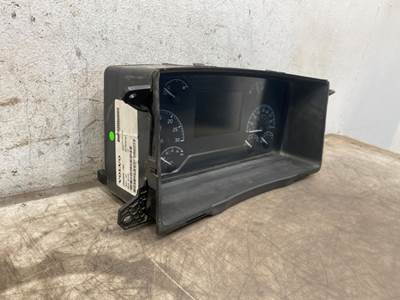 Used Volvo VNL Gen 3 Instrument Cluster