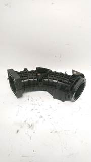 Used Detroit Diesel DD15 Air intake Pipe