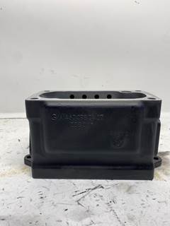 Used Mercedes OM460 DPF Air Intake Connection