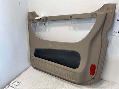Used Freightliner Cascadia RH Door Panel