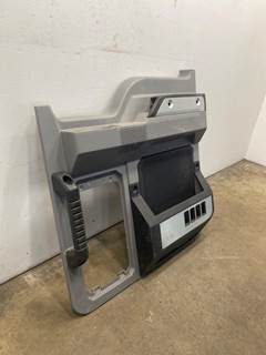 Used Mack Pinnacle RH Interior Door Panel