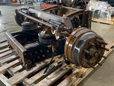 Used Mack Lift Axle, Steerable