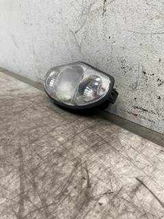 Used Freightliner Cascadia 125 RH Dome/Reading Light