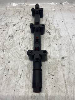 Used Cummins ISX15 Fuel Rail