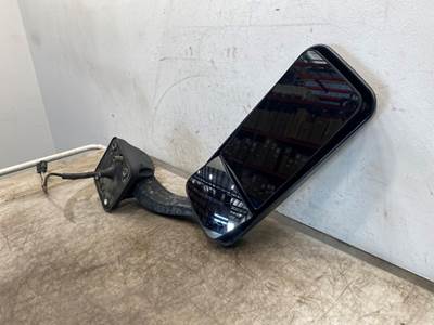 Used Freightliner Cascadia 113 RH Mirror