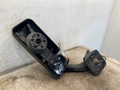 Used Freightliner Cascadia 113 LH Mirror