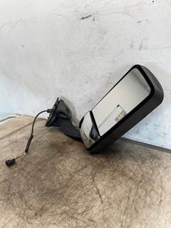 Used Freightliner Cascadia 125 RH Mirror