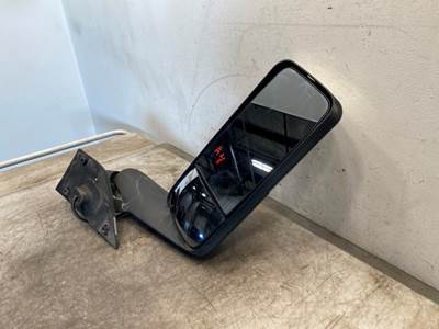 Used Freightliner Cascadia 126 RH Mirror