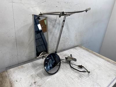 Used International 9200 LH Mirror