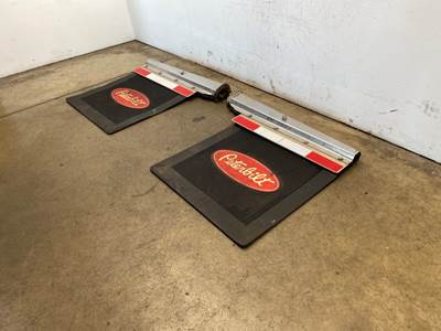 Used Peterbilt 567 SET, Mud Flap Hangers