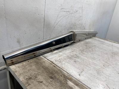 Used Western Star 57X SET, Mud Flap Hangers