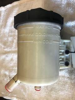 Used International Prostar Power Steering Reservoir w/ Cap