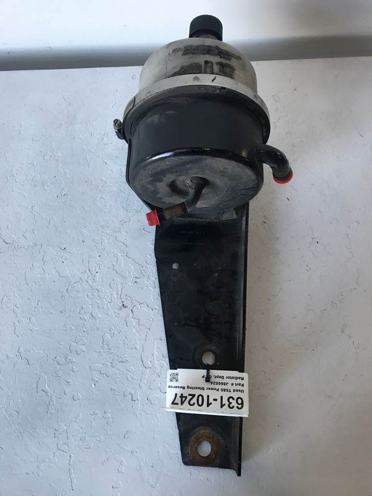 2018 Used Kenworth T680 Power Steering Reservoir w/ Cap, Integrated