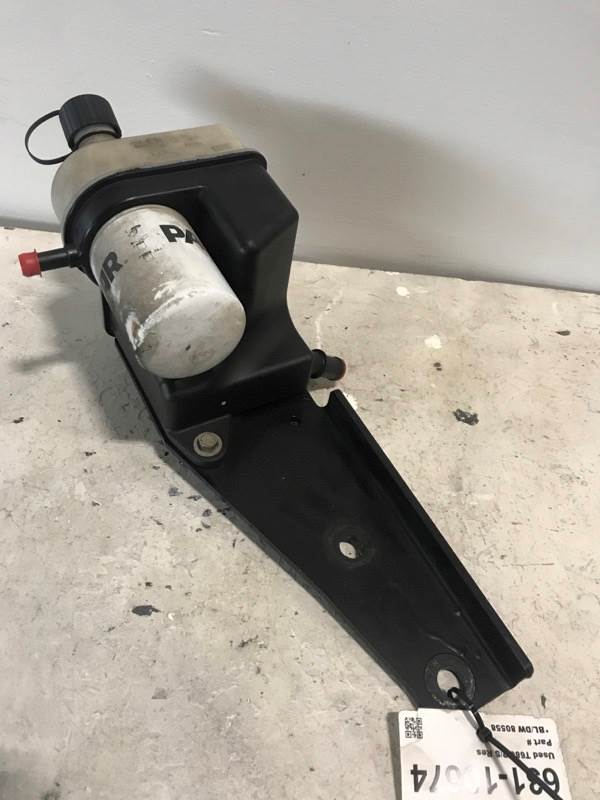 2023 Used Kenworth T680 Power Steering Reservoir w/ ScrewOn J371005