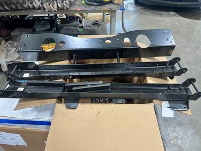 NTO Freightliner Cascadia Radiator Framework (3 pcs.)