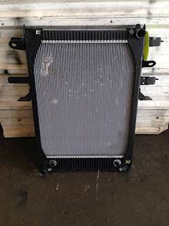 NTO Freightliner Business Class M2 106 w/ Frame, 18-inch Oil Cooler (medium fin blemish)