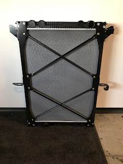 NTO Columbia 120 Freightliner Radiator (no oil cooler)