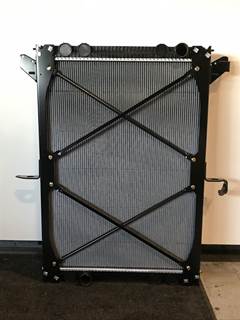NTO Columbia 120 Freightliner Radiator (no oil cooler)