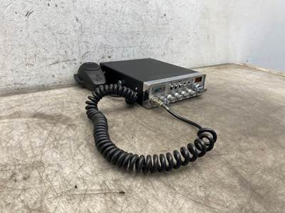 Used Kenworth T800 CB Radio