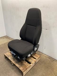 Used Freightliner Cascadia 126 RH Seat