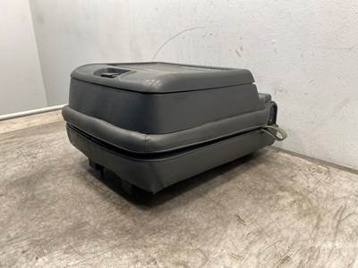 Used GMC T6500 Center Console/Seat