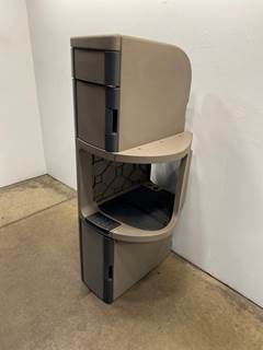 Used Freightliner Cascadia 125 Cascadia RH 125 Sleeper Cabinet