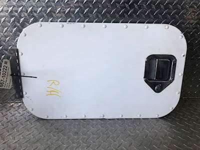 Used Kenworth T600 RH Sleeper Door