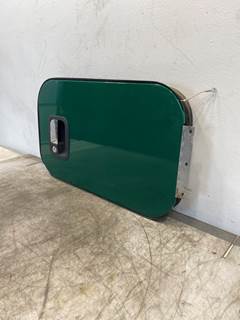 Used Kenworth T680 RH Sleeper Door