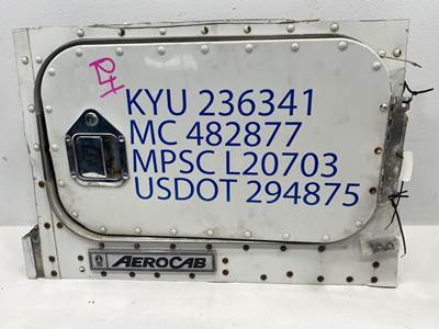 Used Kenworth W900 RH Sleeper Door