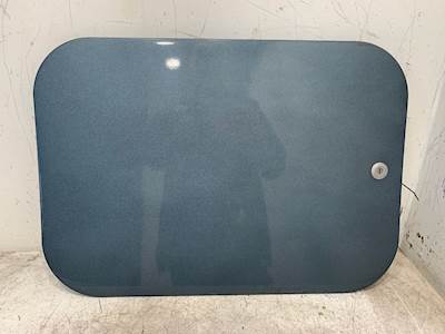 Used Peterbilt 387 RH Sleeper Door