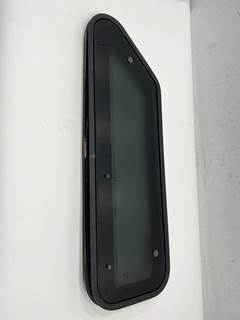 Used Kenworth T2000 LH Upper Sleeper Glass