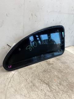 Used Kenworth T700 LH Upper Sleeper Glass